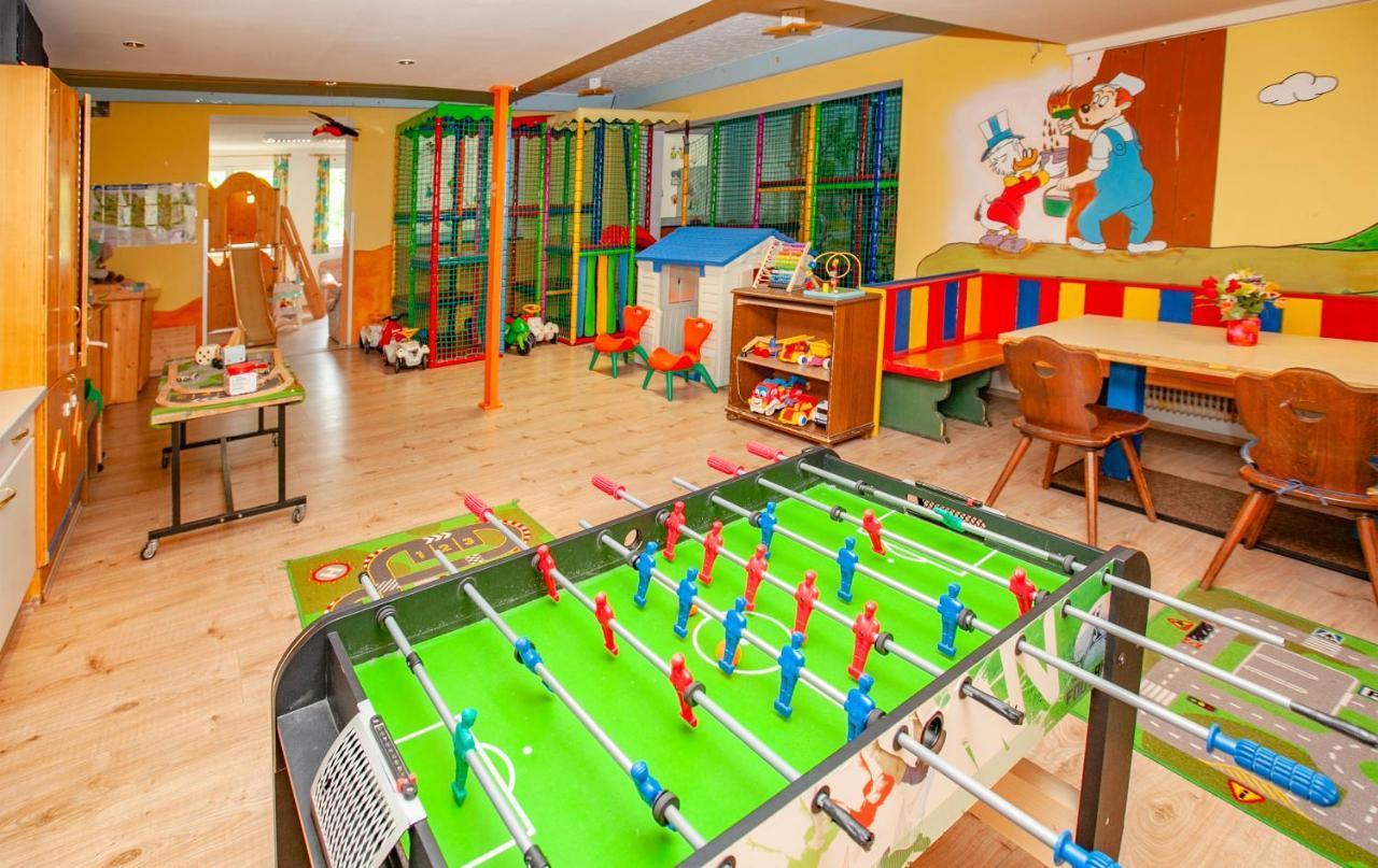 Kinderhotel Schneekonig Патергассен Экстерьер фото
